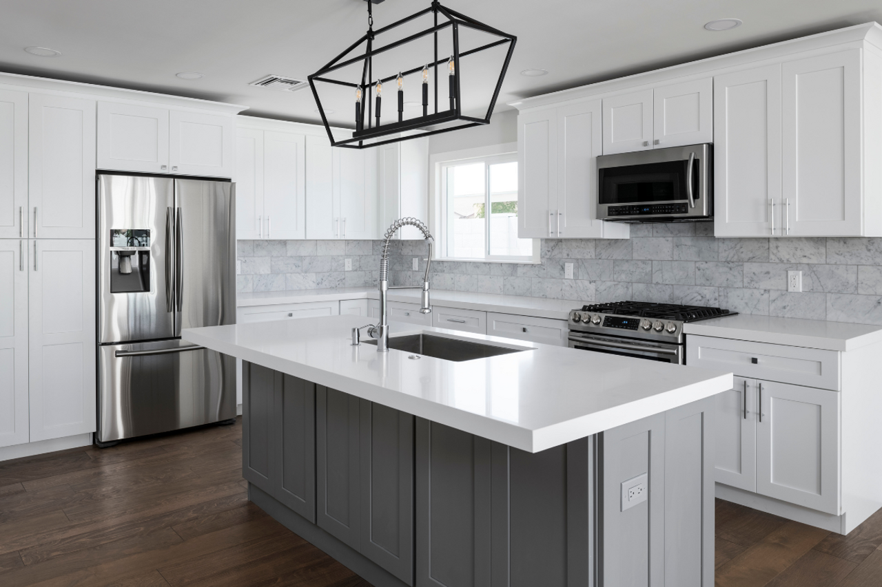 10 Benefits of CustomMade Doors