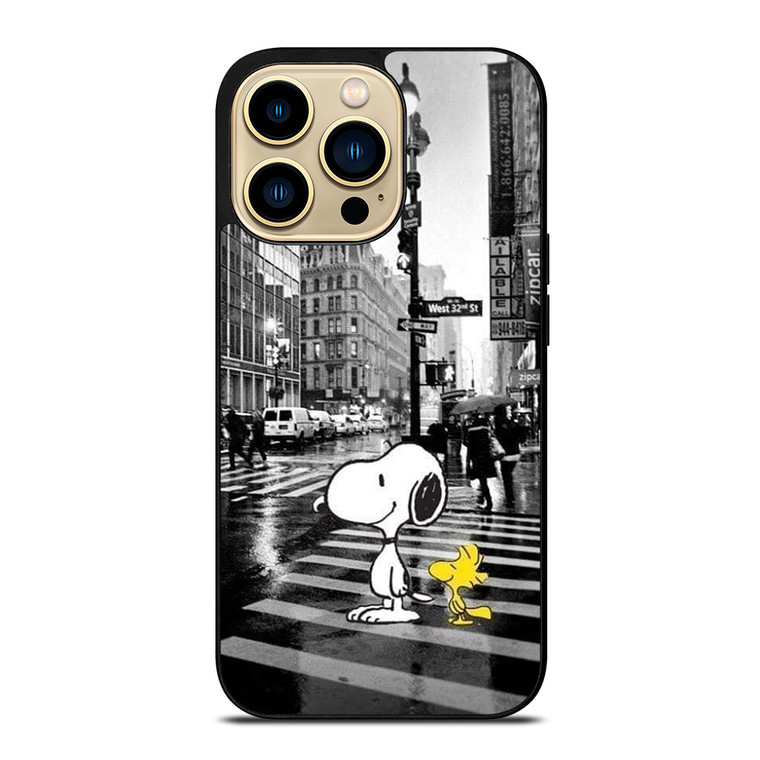 SNOOPY STREET RAIN iPhone 14 Pro Max Case Cover