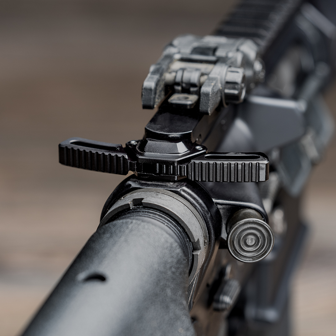 AMBIDEXTROUS CHARGING HANDLE