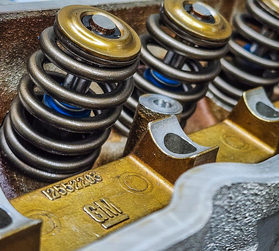 PAC Racing Springs PAC-1219 1.307 Valve Springs -Ovate Beehive LS Engines .625" Lift QTY 16