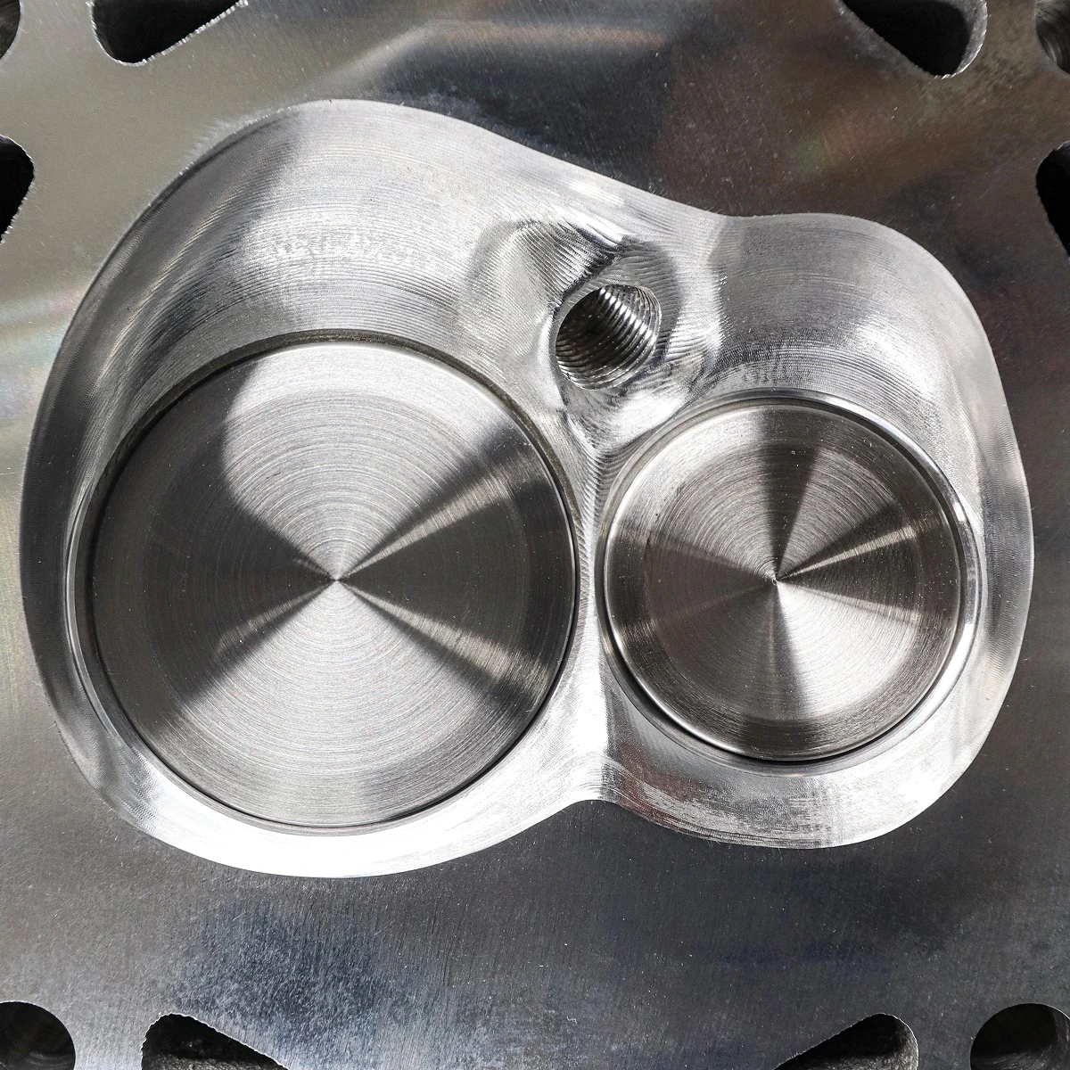 Mangum Racing LS3 Brodix 267cc CNC Cylinder Heads | 6-Bolt | 68cc Chamber (Milling available)