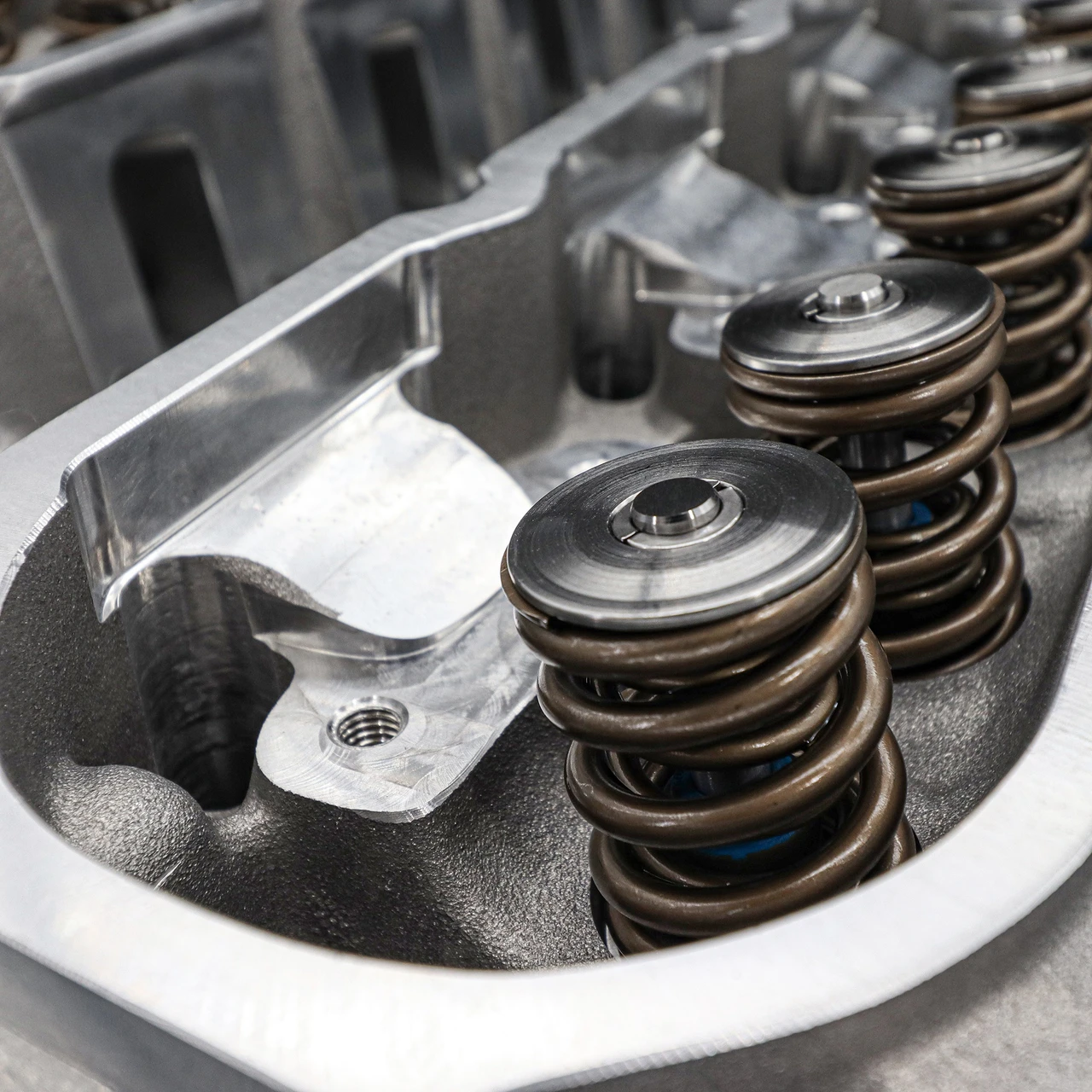 Mangum Racing LS3 Brodix 267cc CNC Cylinder Heads | 6-Bolt | 68cc Chamber (Milling available)