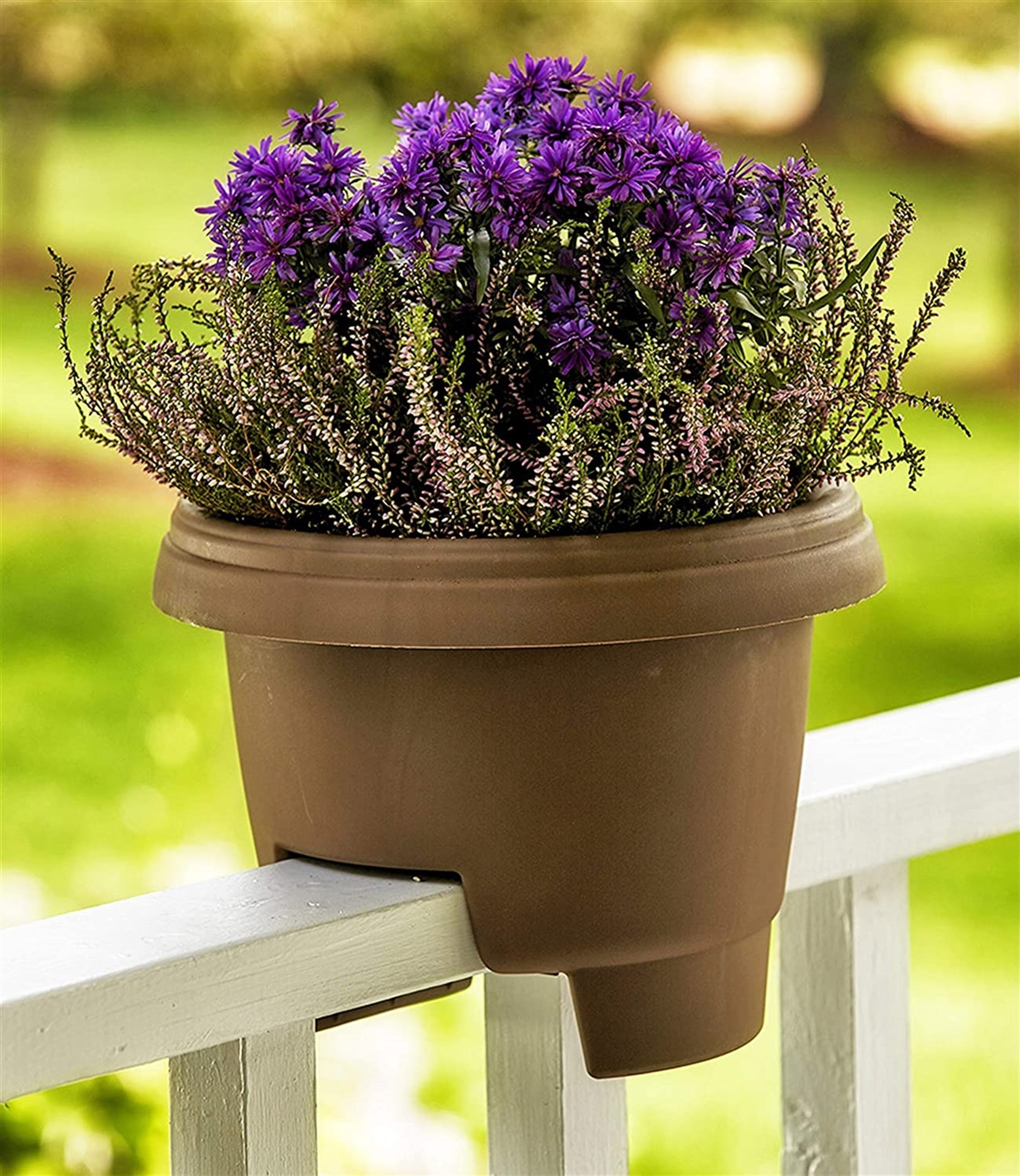 Bloem Deck Balcony Rail Planter, Chocolate 12"