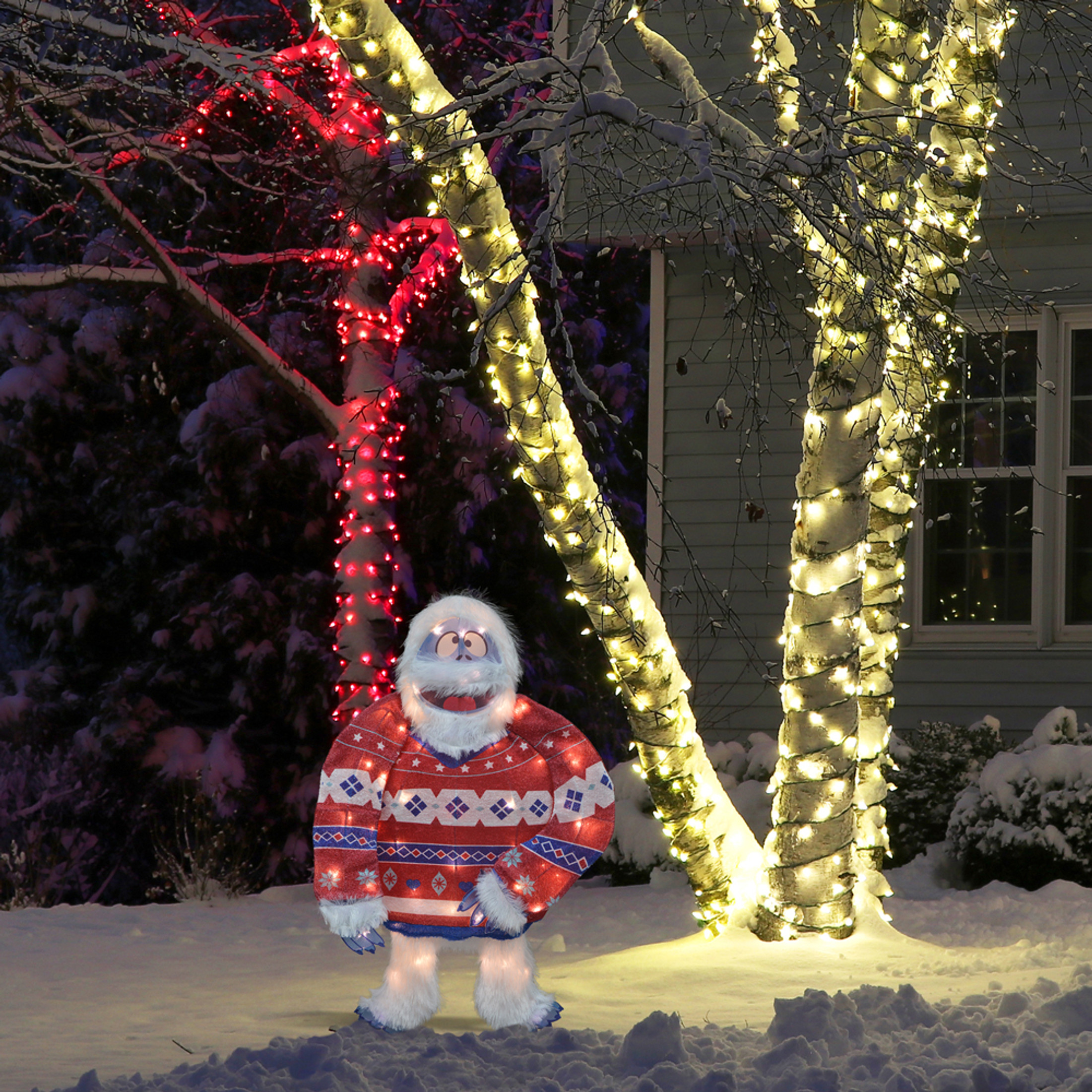 Bumble Outdoor Christmas Decoration: Create a Winter Wonderland