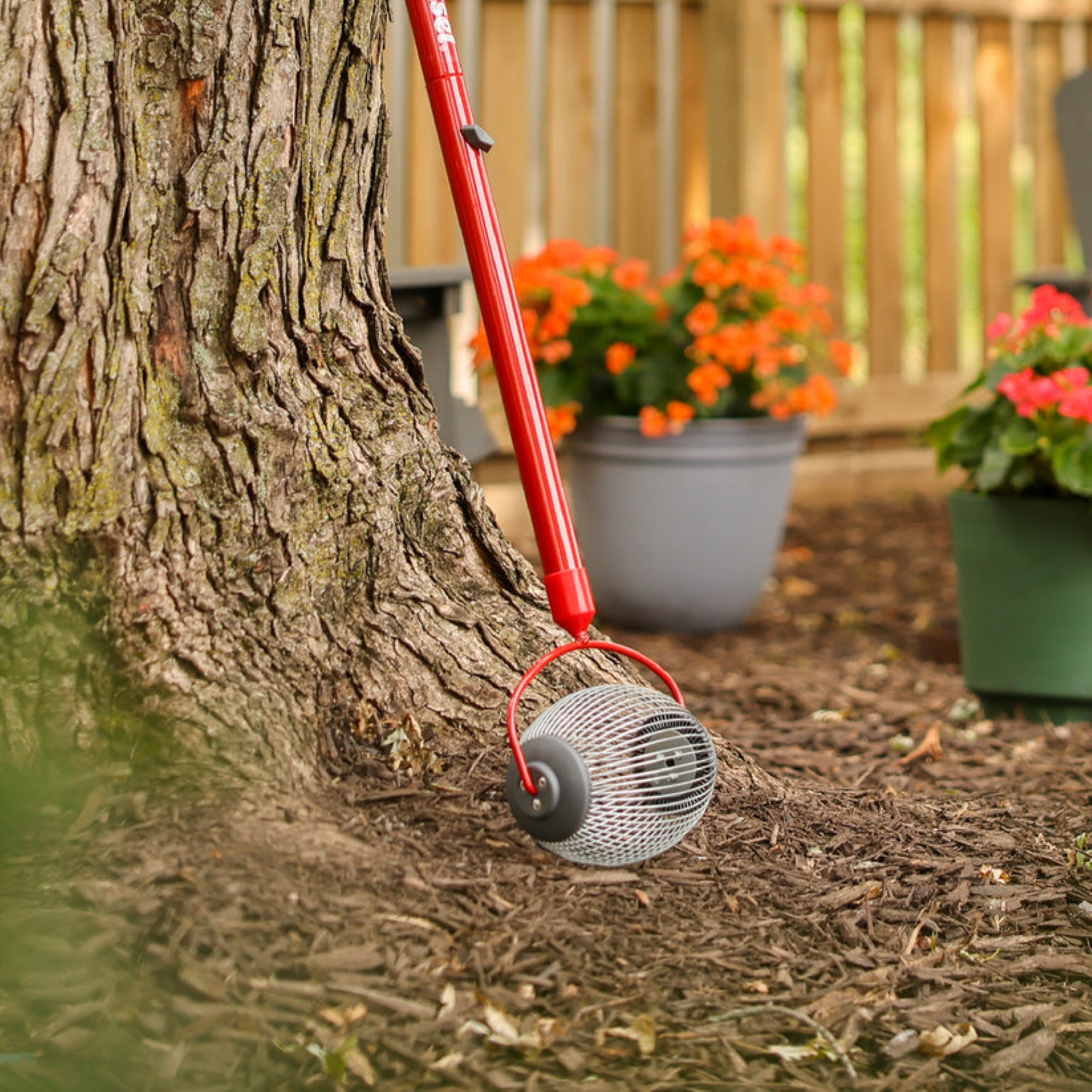 Garden Weasel Nut Gatherer Tool for Collecting Small Objects and Nuts, Small