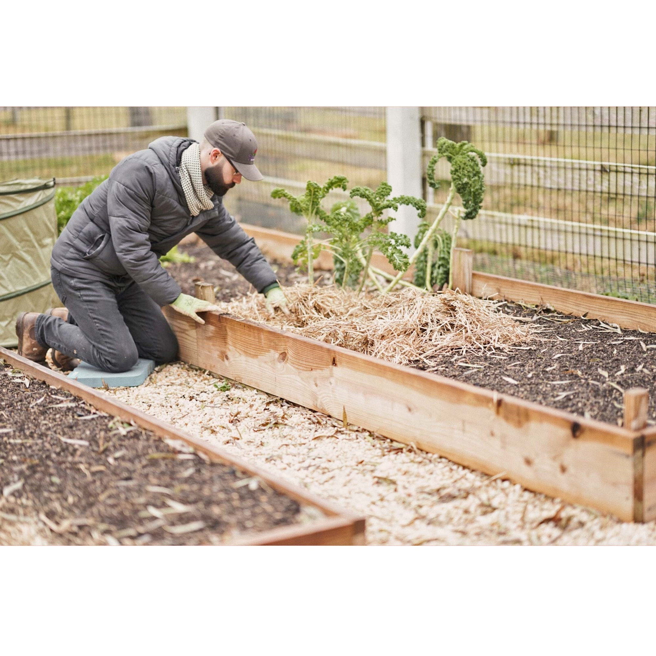 Garden Elements Straw Bale by Shady Creek Farm, Multi-Use for Farm & Home, 22"