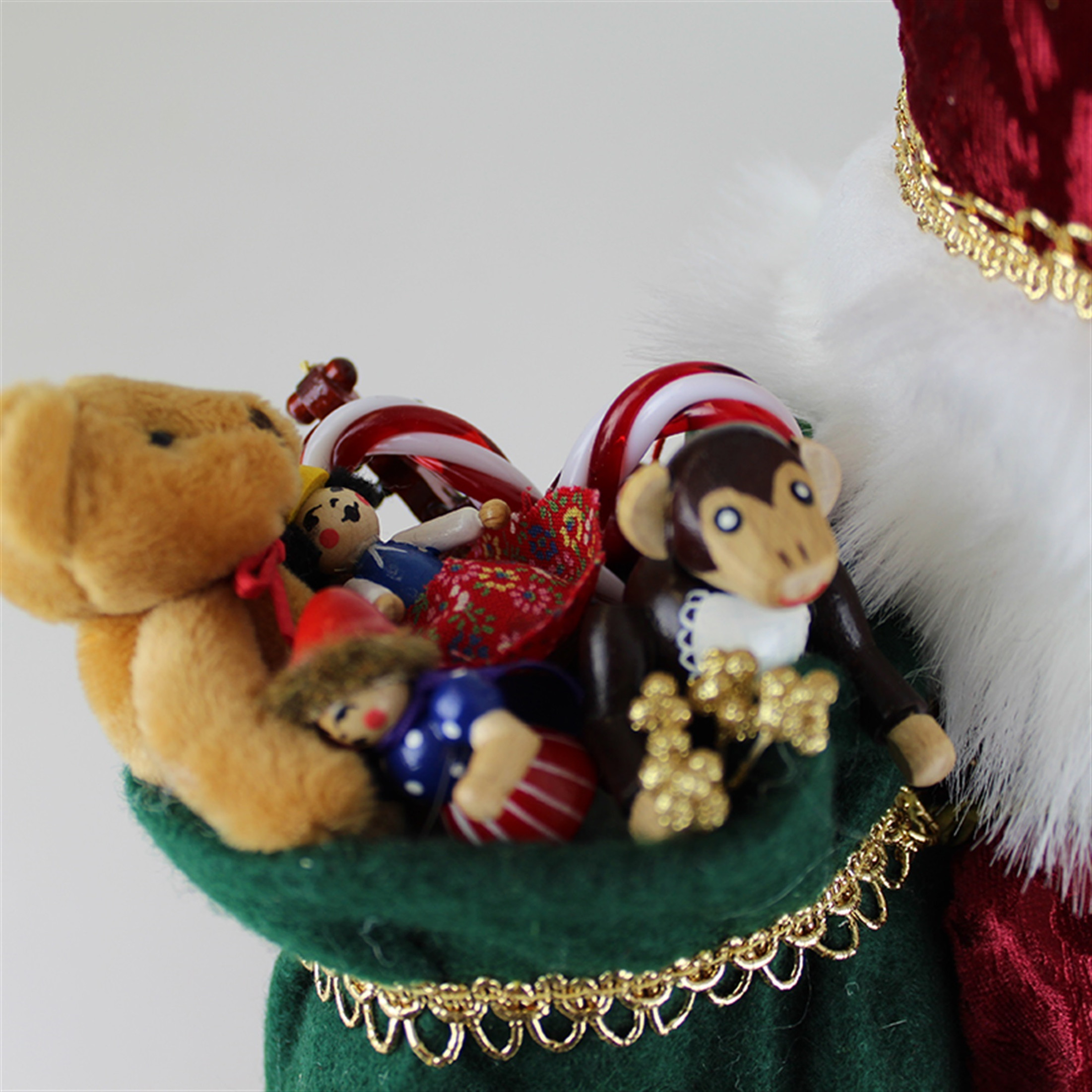 Steinbach Big Nutcracker Collection, Limited Edition, Cozy Woodland Santa, 18.5"