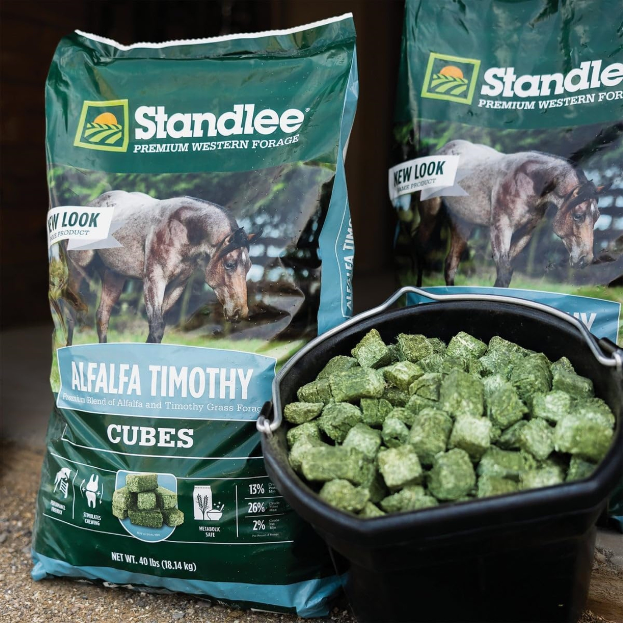 Standlee Premium Western Forage, Alfalfa Timothy Grass Cubes for Horses, 40lb
