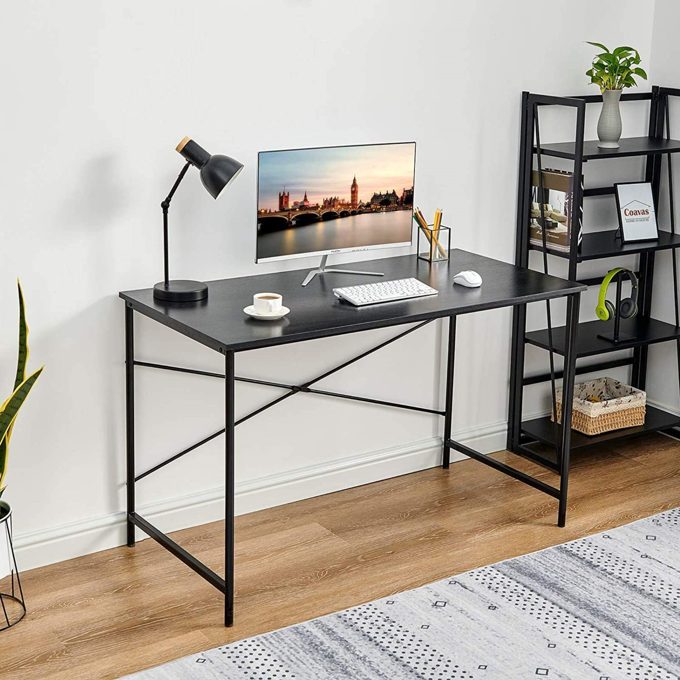 Simple black computer desk deals