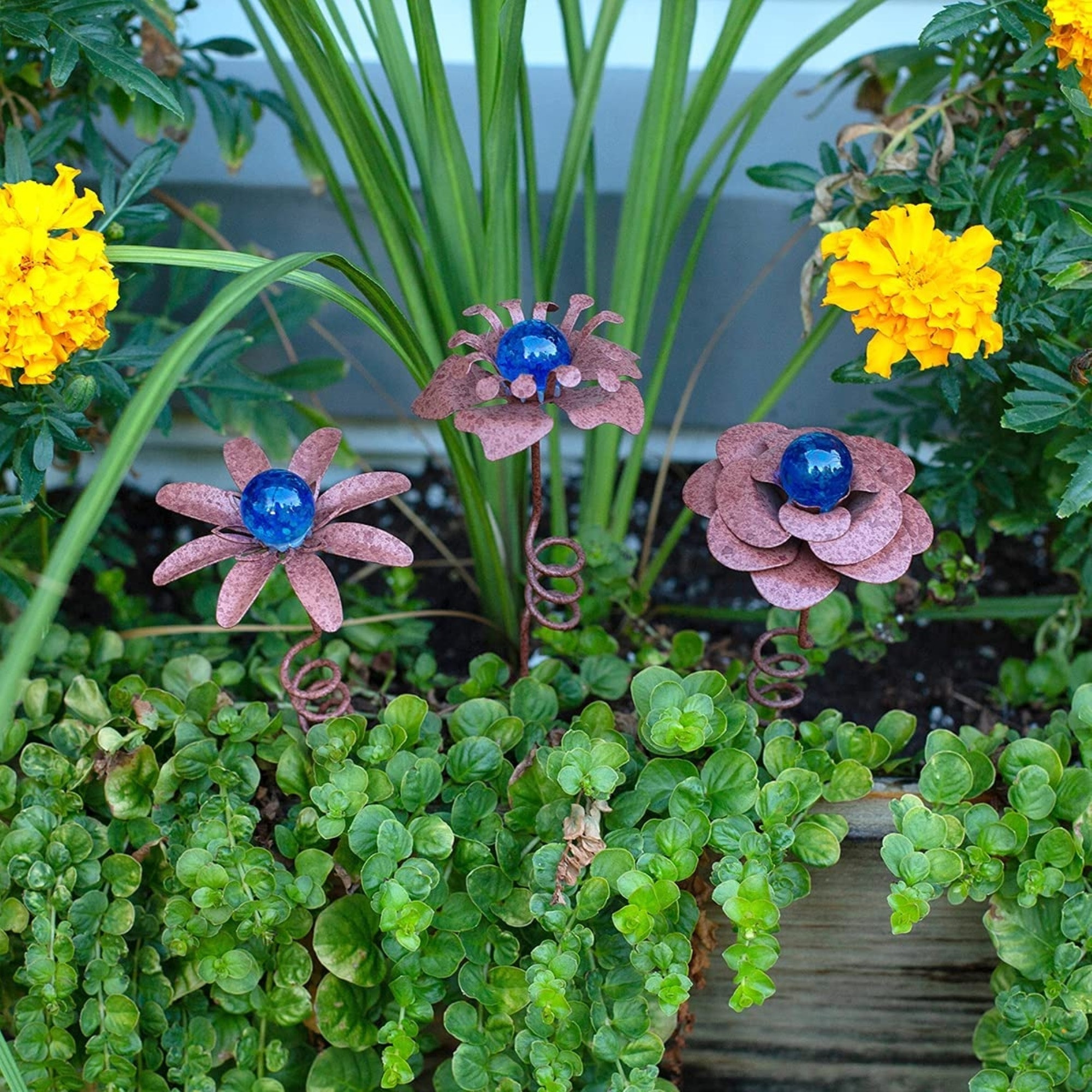 Echo Valley Rustic Glow-in-the-Dark Flower Pot Sticker – Garden Decor, Assorted, 9" (Pack of 1)