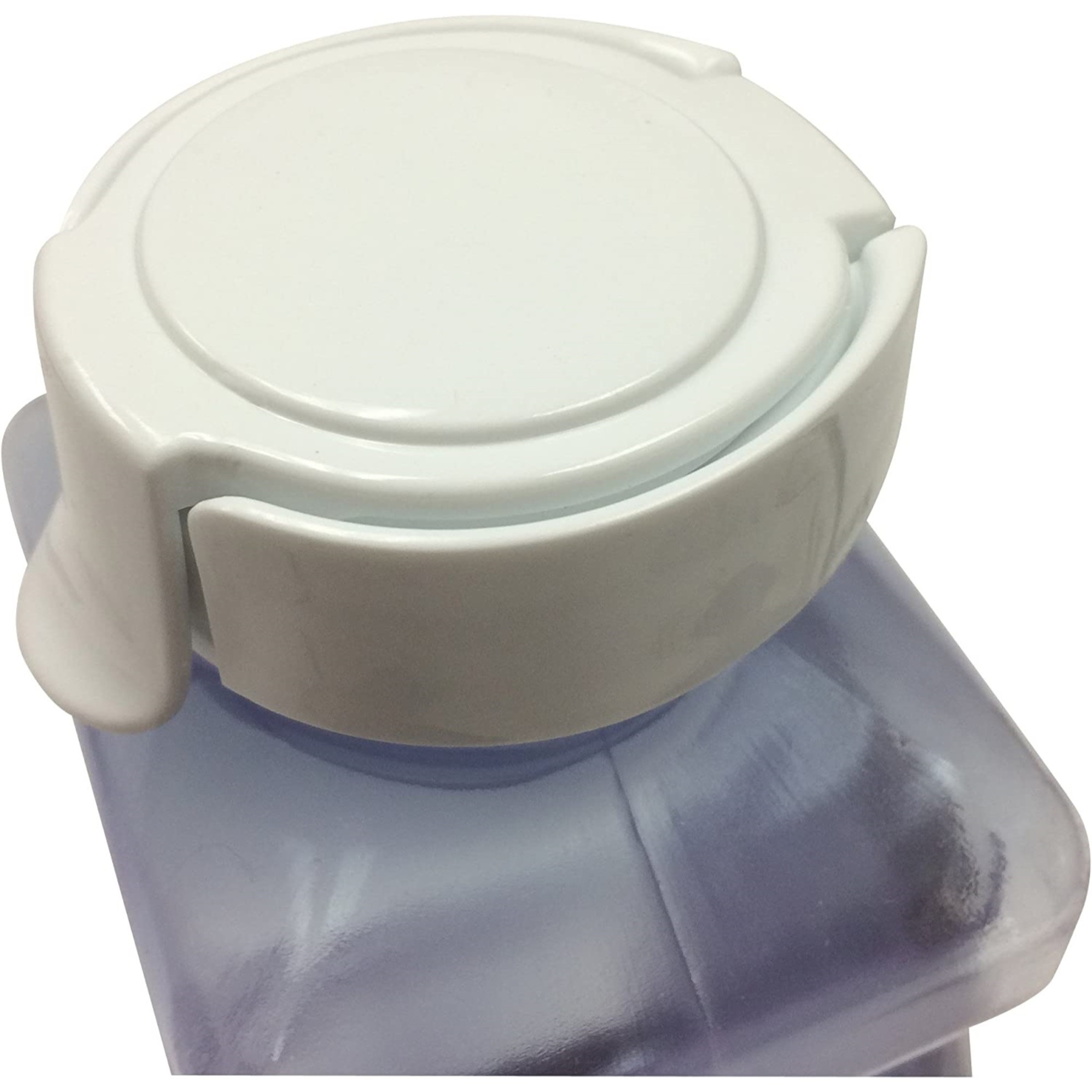 Farm Innovators Model Heated Water Bottle for Rabbits, 32-Ounce, 20-Watt Farm Innovators Model Heated Water Bottle for Rabbits, 32-Ounce, 20-Watt