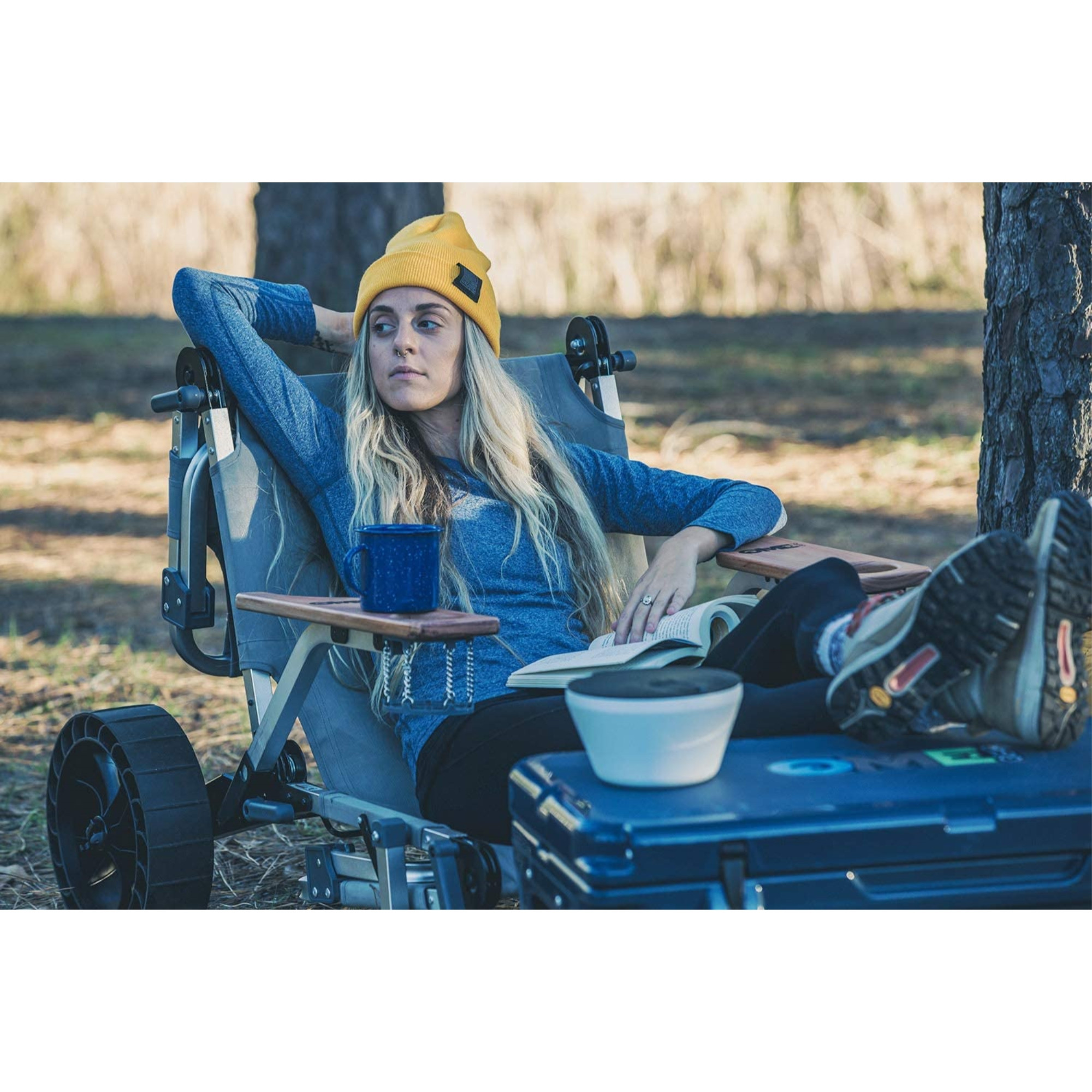 The Wanderr by OME Gear- 5 in 1 Transformable Unit, Hauling Cart, Beach Chair, Camp Chair, Reclinable Lounger, and Camping Cot, Evergreen