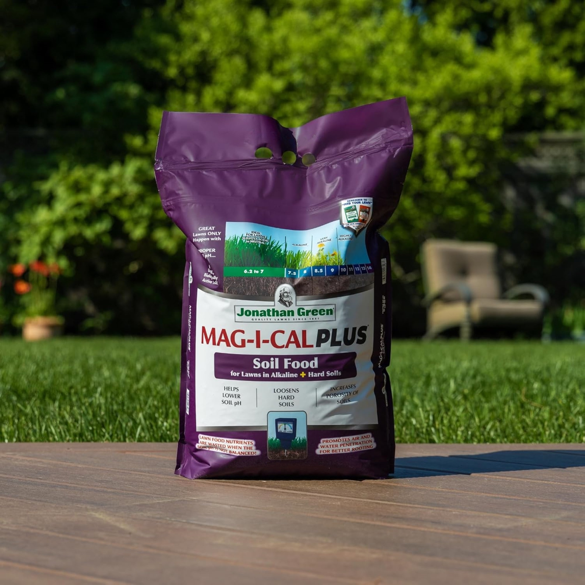 Jonathan Green MAG-I-CAL Plus Soil Food for Lawns in Alkaline & Hard Soil