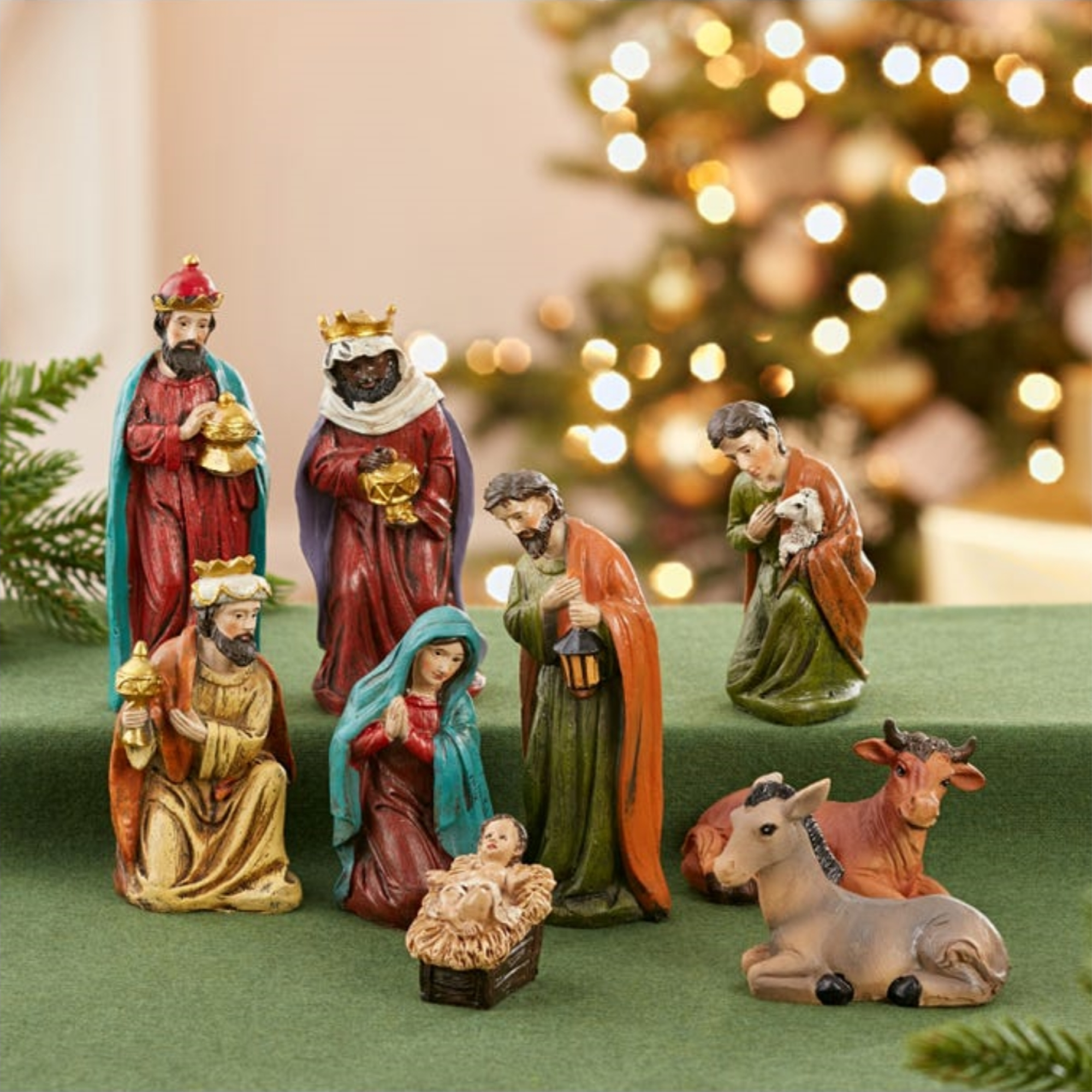 Kurt Adler Resin Nativity Set – Holy Family, Three Wise Men, Shepherd, and Animals, 4–5" Tall  (9-Pieces)