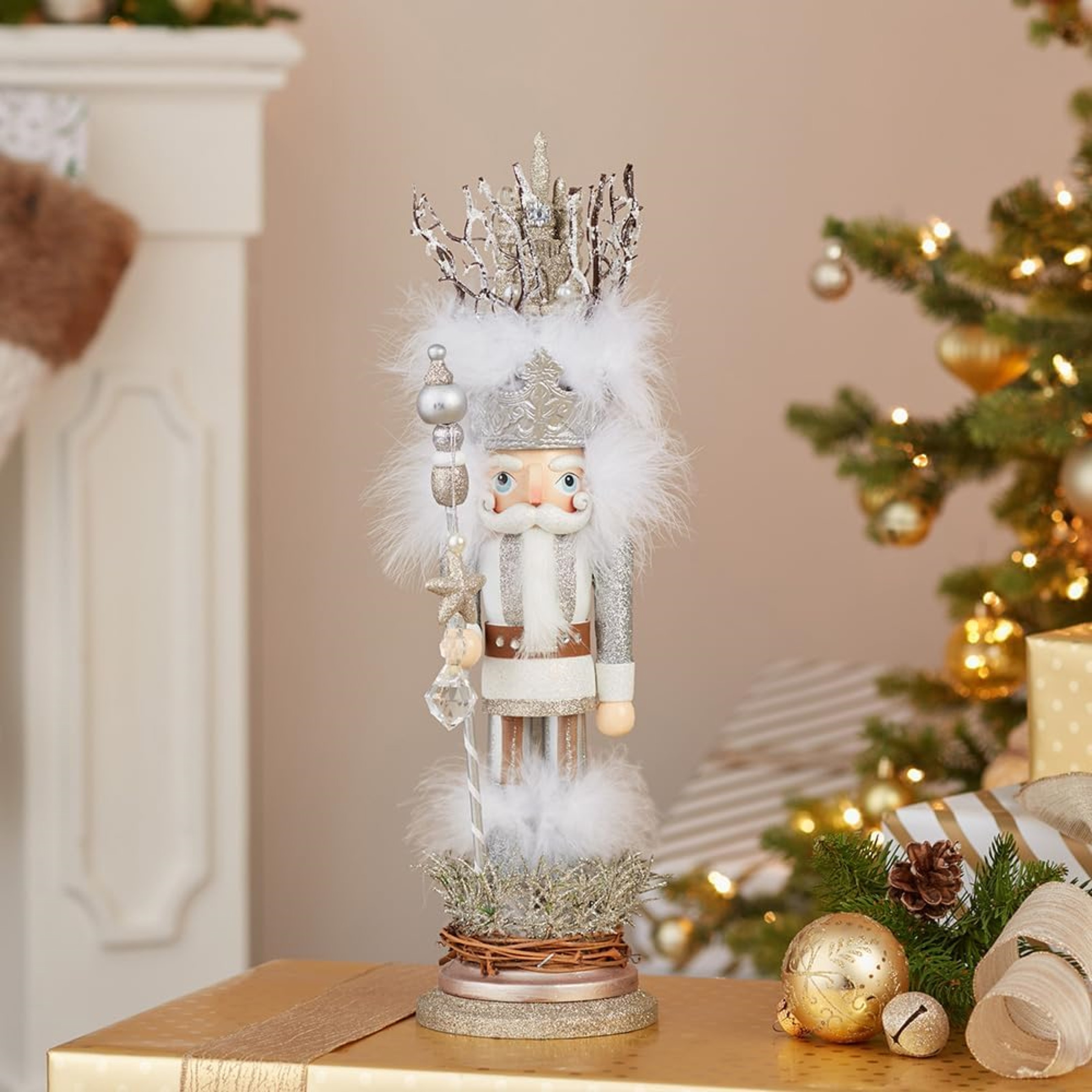 Kurt Adler Hollywood Wooden Nutcracker Collection, Castle King, 17.5"