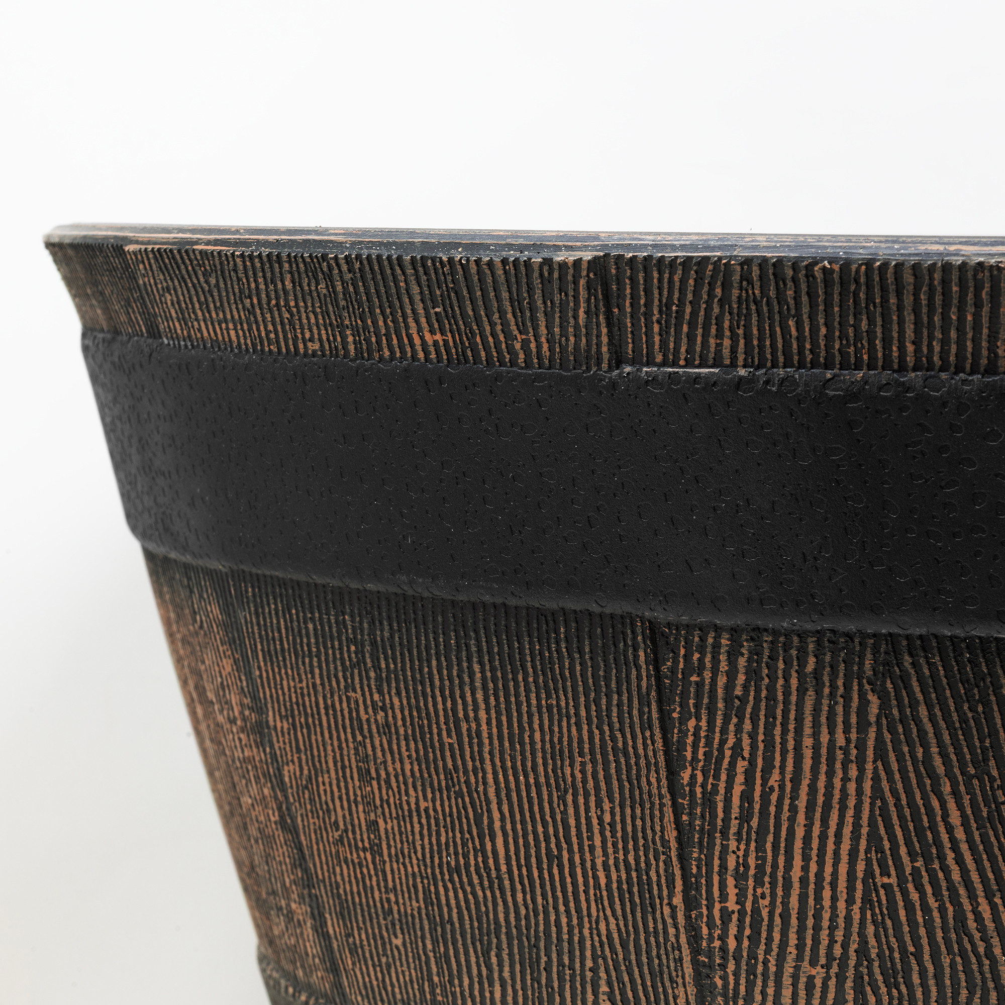 Garden Elements Timberline Barrel-Style Round Planter, Brown, 18in