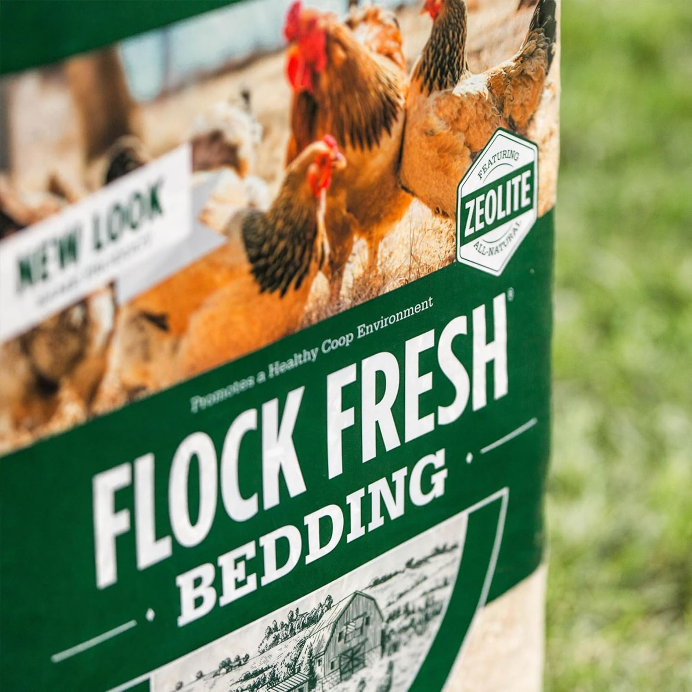 Standlee Premium Products, Flock Fresh Poultry Bedding, Compressed, 2 cu ft (Expanded 10 cu ft) Standlee Premium Products, Flock Fresh Poultry Bedding, Compressed, 2 cu ft (Expanded 10 cu ft)