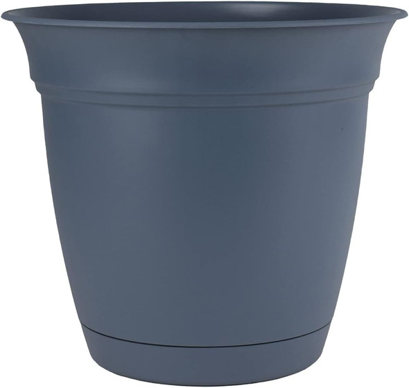 The HC Companies Eclipse Round Indoor/Outdoor Plastic Flower Pot Planter