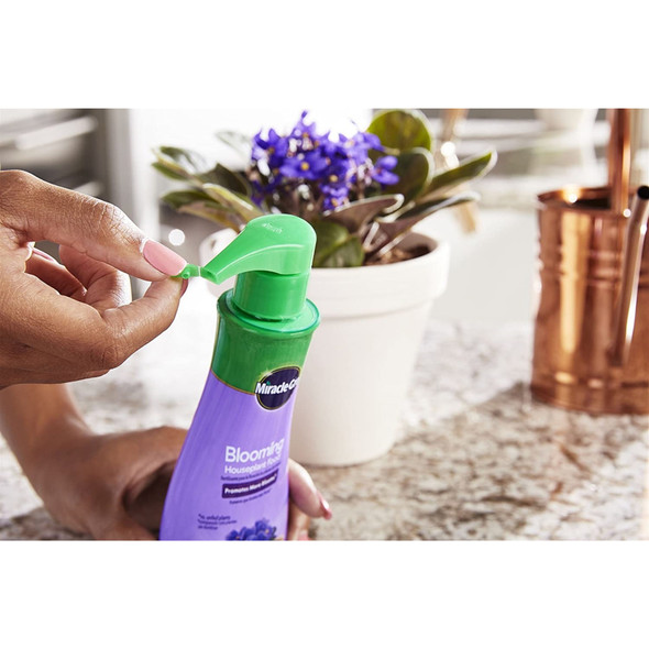 Miracle-Gro Blooming Houseplant Food