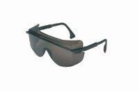 Uvex UVXS2504 Safety Glasses - Over Glass - Astro OTG 3001 - Black/Gray