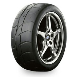 ~(24.9 lbs. 25X10X6)~ NT01 235/40ZR18 91W