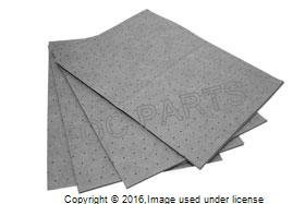 NEW PIG CORPORATION NPG-25100 NPG Universal Light Weight Absorbent Mat Pad 15 in. W x 20 in. L