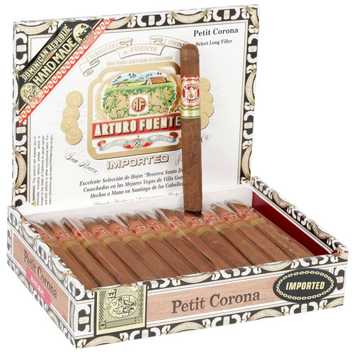 Arturo Fuente Petit Corona Natural