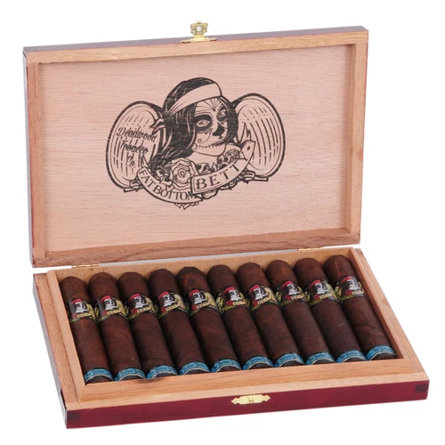 Deadwood Tobacco Co. Fat Bottom Betty Robusto