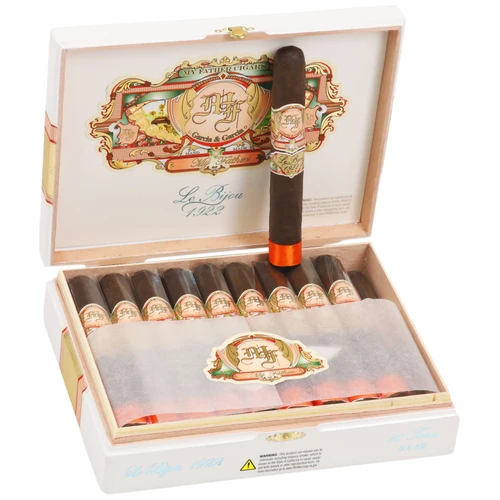My Father Le Bijou 1922 Toro