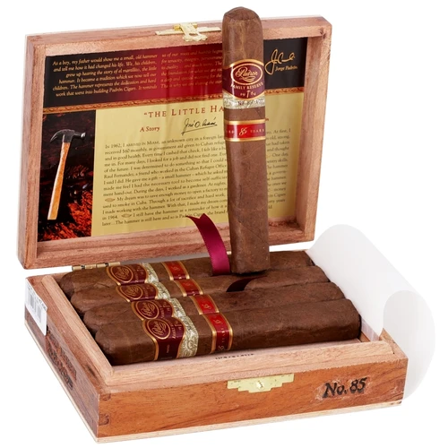 Padron Family Reserve No. 85 Natural