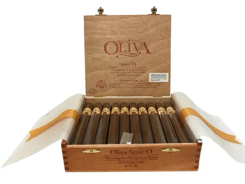Oliva Serie O Corona