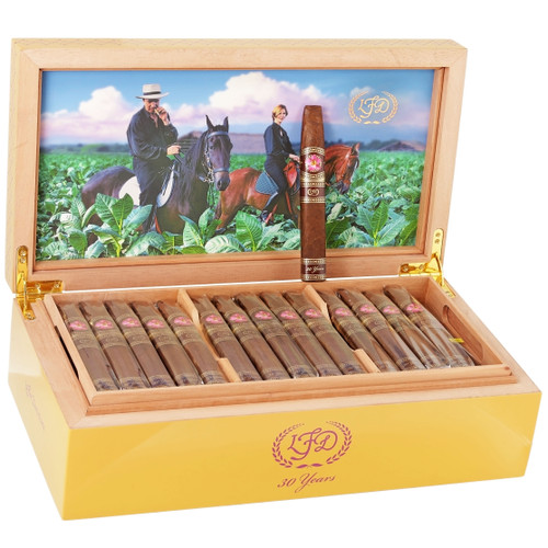 La Flor Dominicana 30th Anniversary