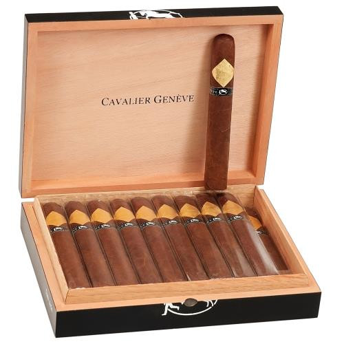 Cavalier Geneve Black II Toro
