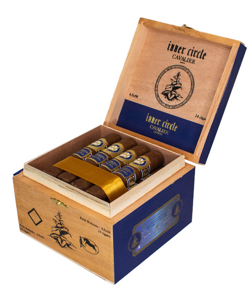 Cavalier Inner Circle Petit Robusto