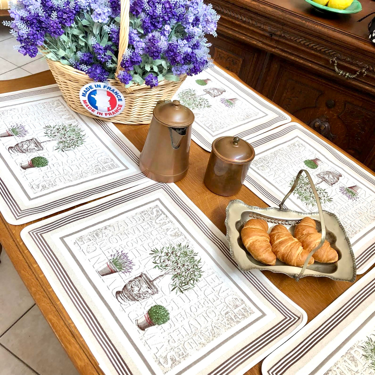 Gordes Jacquard Tapestry Style Placemat Made in France