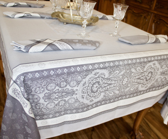  Vaucluse Perle Jacquard French Tablecloth 160x300cm 10seats Made in France