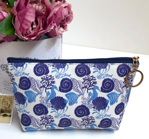Chic Cosmetic Bag - Cote d Azur