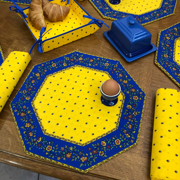 Ramatuelle Flowers Yellow/Blue Quilted Bordered Placemat Octogon Made in France
