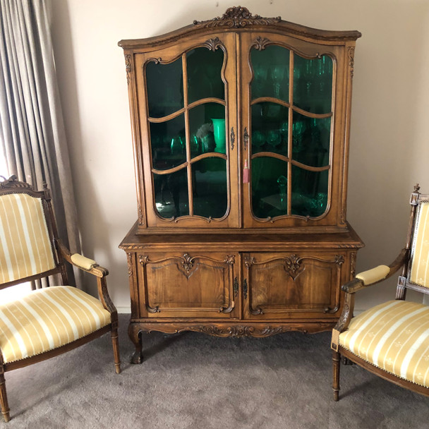 French Provincial Solid Oak 9 pcs Dining Suite – Complete Set