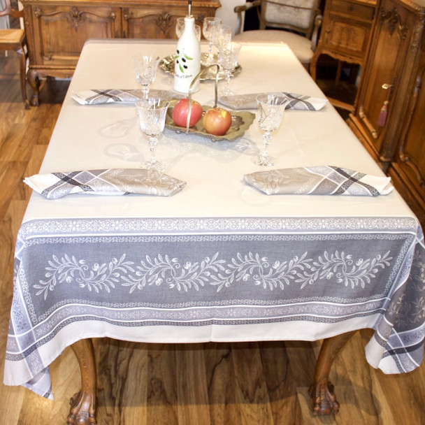 Olivia Lin Jacquard French Tablecloth 160x250cm 8seats Made in France