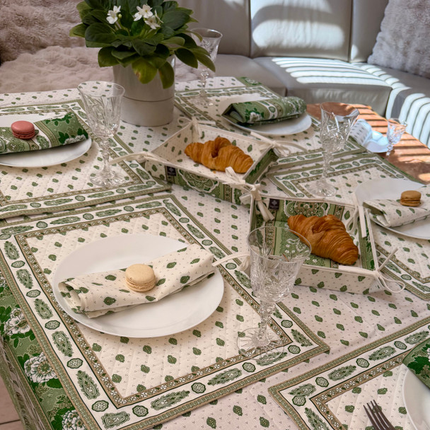 Marat Bastide Green quilted bordered French placemat with green Provençal floral and paisley design, made in France, 48 x 35 cm
