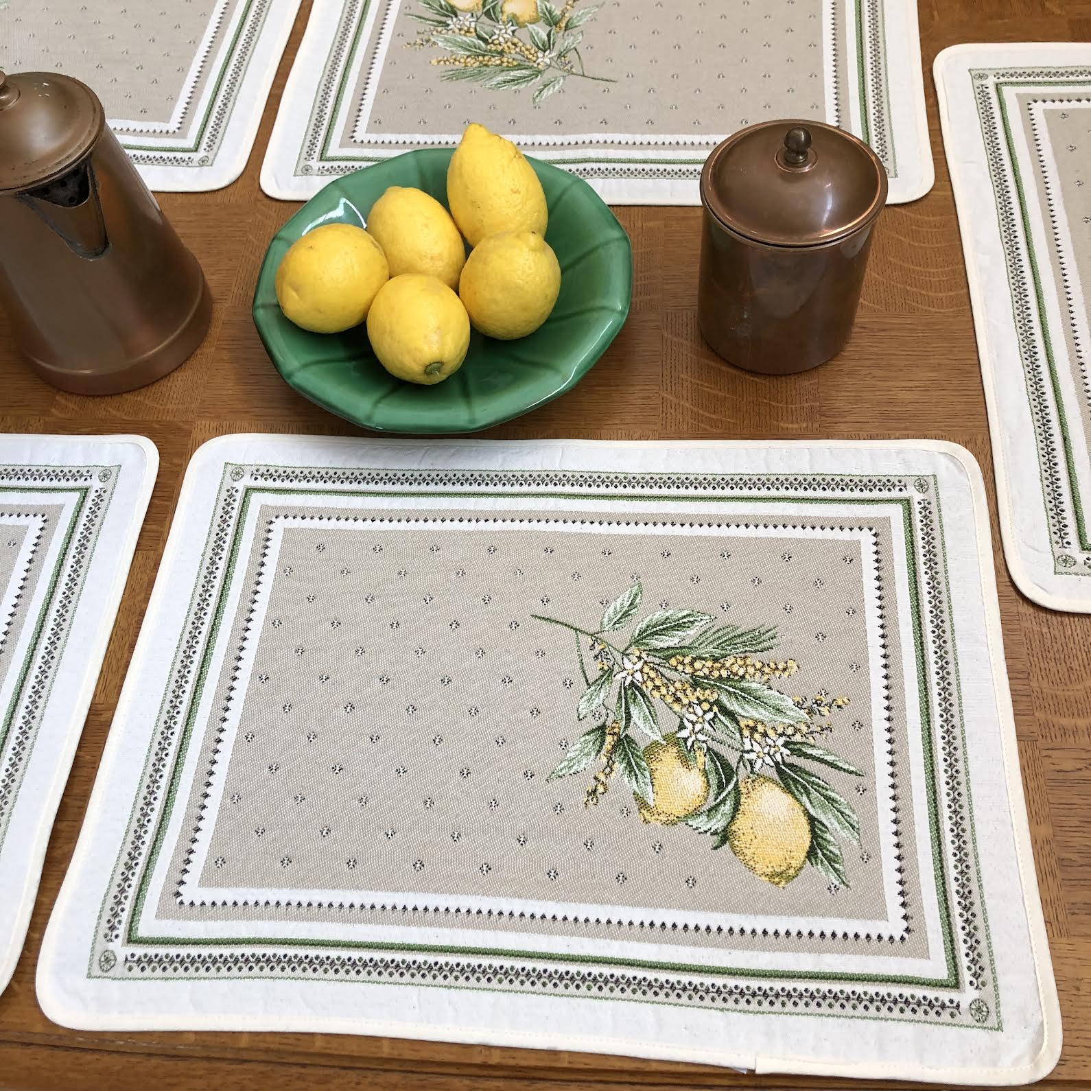 Menton Jacquard Tapestry Style Placemat Made in France