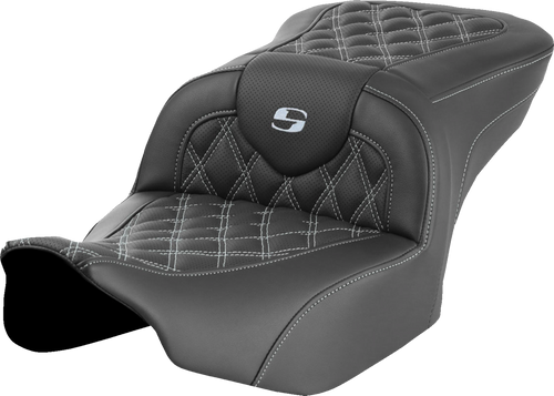 SADDLEMEN RoadSofa™ Seat for FLTR/FLHX 2023-2026 – Silver Stitch, Lattice Design