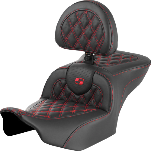 SADDLEMEN RoadSofa™ Seat with Backrest for FLTR/FLHX 2023-2026 – Red Stitch, Lattice Design