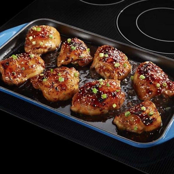 Maytag® 30-Inch Electric Cooktop with Reversible Grill and Griddle MEC8830HB