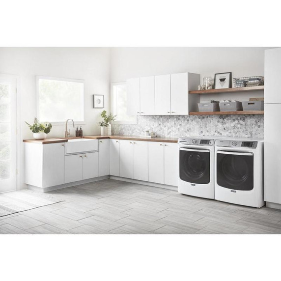 Maytag® Smart Front Load Washer with Extra Power and 24-Hr Fresh Hold® option - 5.8 cu. ft. MHW8630HW