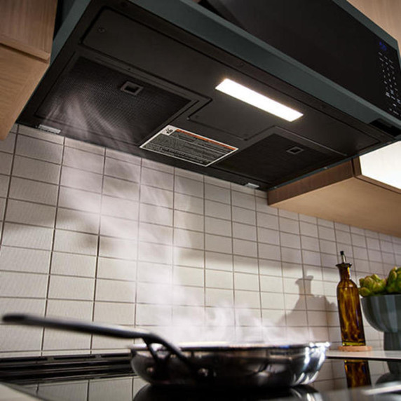 Kitchenaid® Smart Low Profile Microwave Hood Combination with Dual Fan Ventilation YKMML550RJP
