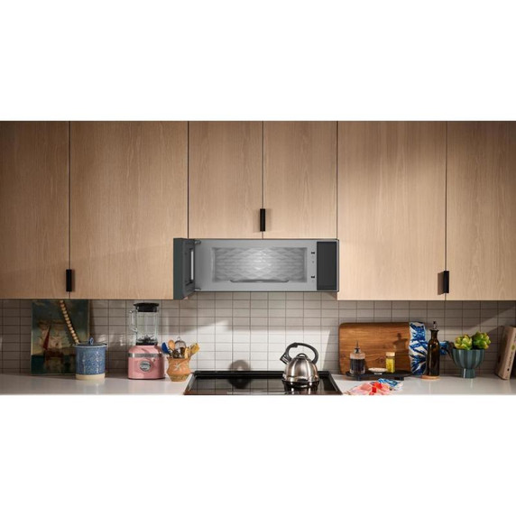 Kitchenaid® Smart Low Profile Microwave Hood Combination with Dual Fan Ventilation YKMML550RJP