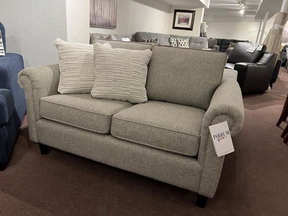 Superstyle Classic Style Loveseat