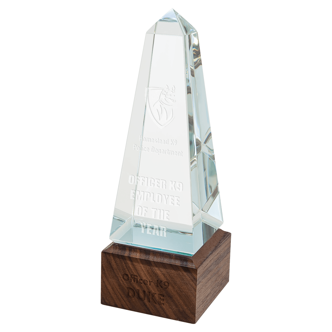 Oblelisk Sierra Glass with Walnut Base